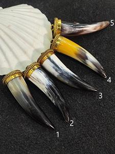 Collier pendentif en corne de buffle, bijoux tribaux naturels et durables pour femmes, haute qualité - Product Image 2