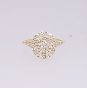 Anillo de diamantes naturales de oro blanco de 14 quilates Diseño redondo concéntrico de triple halo con pavé-Set Diamantes Regalo elegante - Product Image 4