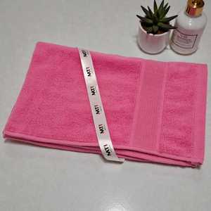Serviette de toilette personnalisée avec logo, 100 % coton, ultra douce, séchage rapide, certifiée Oeko-Tex, luxe, hôtel, spa, salon, cadeau, vente en gros - Product Image 1