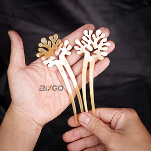 Haute qualité Vietnam vente en gros corne de buffle naturelle corail outil de coiffure accessoires de mode pour femmes - Product Image 3
