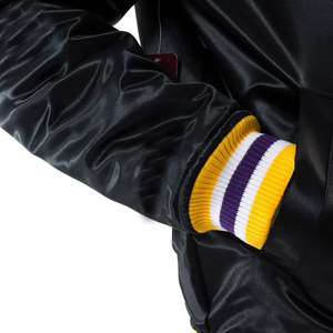 Chaqueta universitaria de satén para hombre de alta calidad Diseño OEM de invierno a prueba de viento de lujo con tela satinada sostenible Precio razonable - Product Image 5