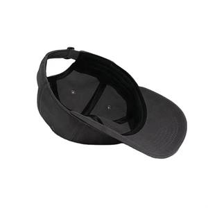 Gorra de Estilo Deportivo Oxford con Logotipo Personalizado, Gorra Ajustable de PU para Hombre y Mujer, Fabricante de Gorras Promocionales al por Mayor - Product Image 5