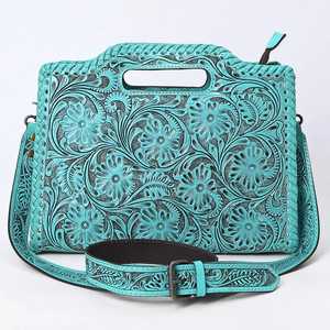 Bolso de Mano Tipo Clutch de Cuero Vacuno con Diseño Western Repujado a Mano, Disponible en Stock para Chicas - Product Image 2