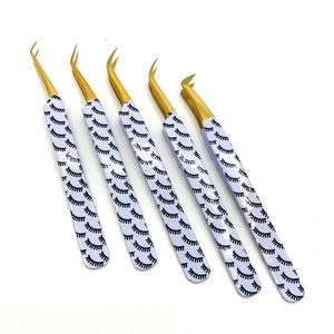 RMI Venta al por mayor Pestañas con punta dorada Recubierto de papel 35 45 Pinzas de volumen de bota curva Pinzas de pestañas de agarre liso sostenible - Product Image 1