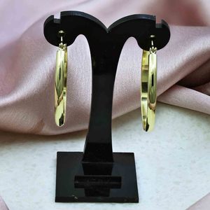 Venta al por mayor de pendientes de aro de oro de 14K 18K 24K, pendientes de aro clásicos, pendientes de aro personalizados, pendientes de aro chapados en oro. - Product Image 1