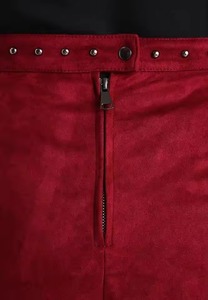Jupe en cuir pour femmes de qualité supérieure vente directe d'usine en vente chaude meilleur fournisseur jupe en cuir légère pour femmes en coton - Product Image 2