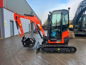 Miniexcavadora Kubota U27-4 y Kx U27-5 en Oferta con Motor EPA, Caja de Cambios y Bomba de Fácil Operación - Product Image 5