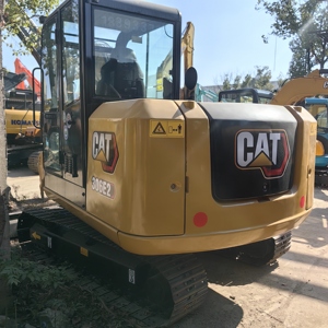 Excavadora de cadenas CAT 306E2 usada en buen estado, original de Japón, en stock para construcción y movimiento de tierras. - Product Image 2
