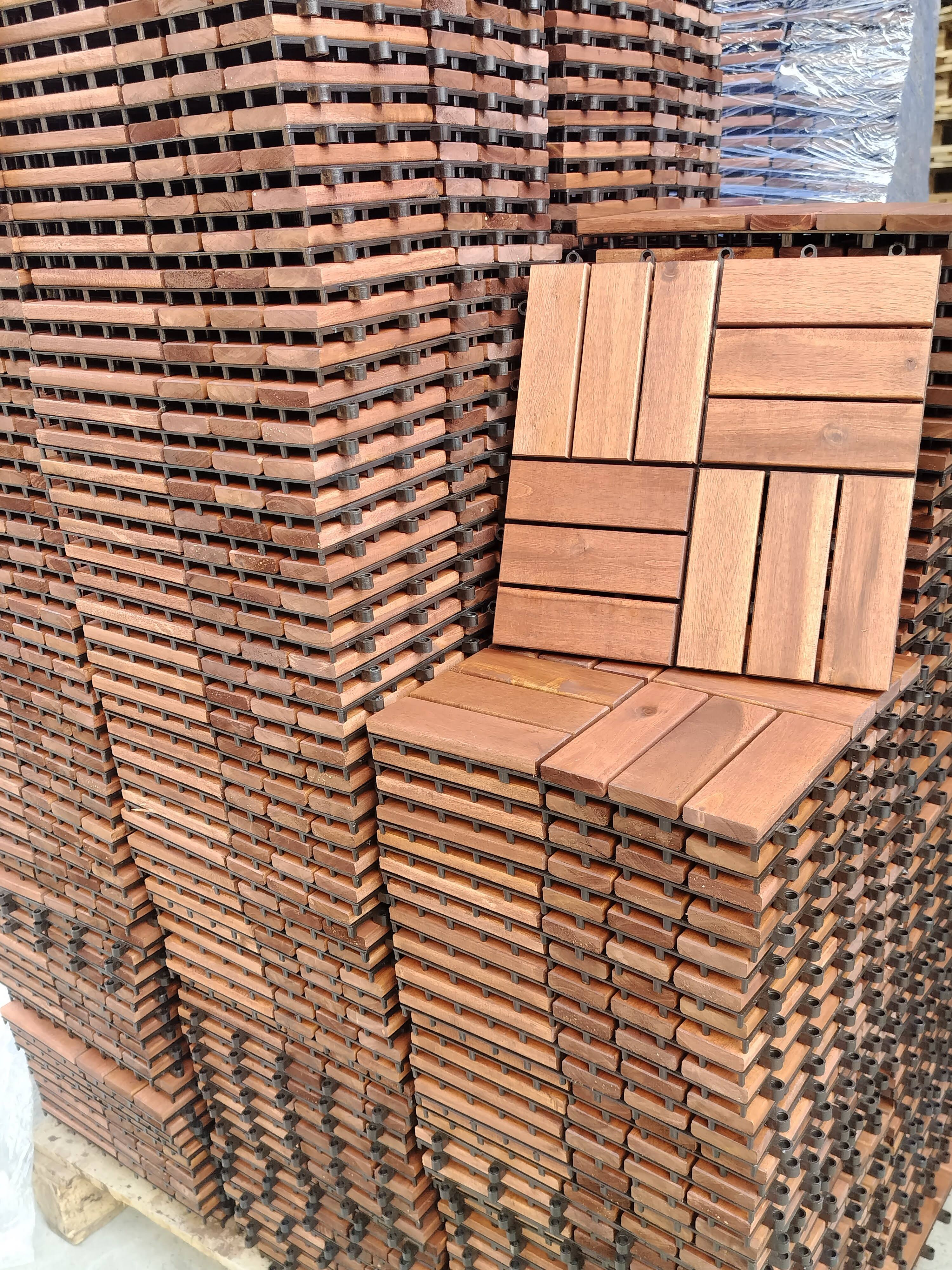 สีน้ำตาล