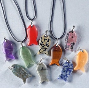 Sculptures de poissons en agate mousse en vrac pour la fabrication de bijoux, l'artisanat et la guérison spirituelle - Product Image 3