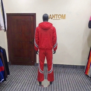 Chaqueta con cremallera de poliéster con logotipo bordado personalizado y pantalones de chándal de nailon parche a rayas laterales gimnasio hombres chándal conjunto de Jogger - Product Image 2