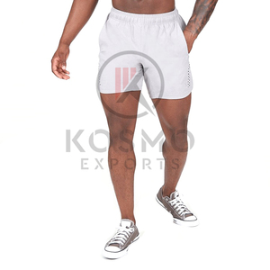 กางเกงขาสั้นออกกำลังกายผ้าโพลีเอสเตอร์สำหรับผู้ชายมีคุณสมบัติกันรอยยับไม่ยับสำหรับเล่นกีฬาในยิมกางเกงขาสั้นใส่ออกกำลังกายแบบลำลอง - Product Image 1