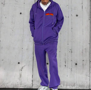 Chándal Deportivo con Capucha Estampado Personalizado al Mejor Precio para Hombre - Ligero, 100% Algodón, Estilo Vintage, para Correr, Trotar y Entrenar - Product Image 1