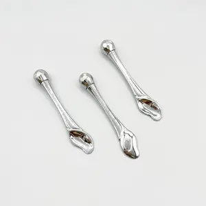 जस्ता मिश्र धातु बॉल चेहरे के अम्दबाव रॉड; खरोंच मालिश उपकरण; आंख क्रीम चम्मच; झुर्री प्रतिरोधी सौंदर्य देखभाल उपकरण - Product Image 2