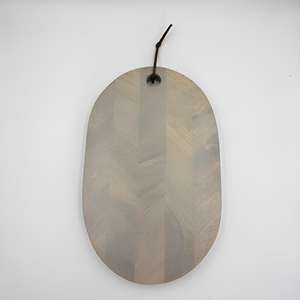 เขียงชีสไม้เคลือบสีขาวพร้อมหูจับหนัง ราคาถูกที่สุดสำหรับครัวบ้านและร้านอาหาร - Product Image 2