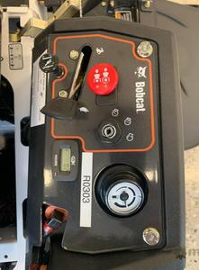 Débroussailleuse industrielle ZT2000 à moteur diesel 4 temps avec lame rotative et bac de ramassage - Product Image 5