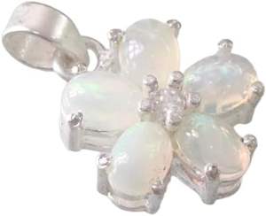 Pendentif pour femme en opale éthiopienne naturelle, forme florale, pendentif de Noël, bijoux faits à la main, pendentif en argent sterling 925 - Product Image 1
