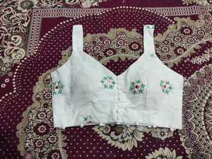 Hermosa y pura blusa tradicional india pakistaní de algodón khadi para fiestas elegantes, bodas, ocasiones casuales y bodas tradicionales. - Product Image 3