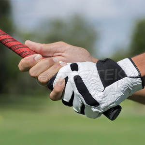 Gants de golf professionnels super doux et respirants Logo personnalisé Offre Spéciale de vêtements de sport pour les jeux de sport - Product Image 5