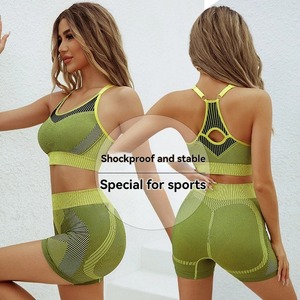 Sujetadores de gimnasio transpirables sin costuras para entrenamiento, Sujetador deportivo acolchado de malla para mujer, Push Up sin espalda, hueco para Fitness Top, sujetadores de Yoga, Top corto - Product Image 3