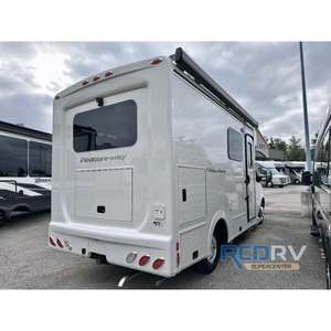 Nouveau Pleasure-Way Plateau XLRB Std. 2025 Unité de salle de bain préfabriquée de modèle Premium - Product Image 3