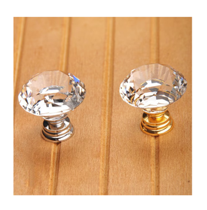 Bouton de porte en acrylique Fabrication personnalisée Quincaillerie Acrylique Clair Artisanat Diamant Meubles Poignée de porte - Product Image 1