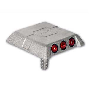 Bouton de signalisation routière en métal ancré, en PE et caoutchouc avec matériau PC pour la sécurité routière et les avertissements routiers - Product Image 1