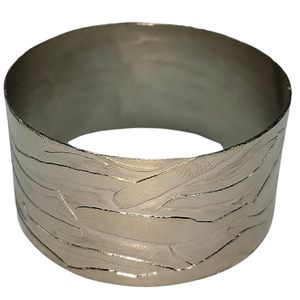 2024 <b>Top</b> Deal Napkin Ring Silver Round Shaped Metal Napkin Ring for <b>Wedding</b> and Christmas <b>Table</b> <b>Decor</b> by Indian Exporters - Product Image 1