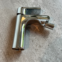 Fratelli Pellizzari Mitigeur de bidet Robinet en laiton chromé à levier unique Design italien moderne avec contrôle précis de l'eau