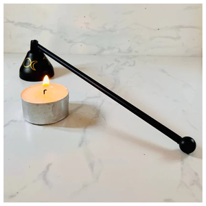 Extincteur de bougies avec long manche en acier inoxydable poli pour éteindre la flamme de la bougie en toute sécurité - Product Image 4