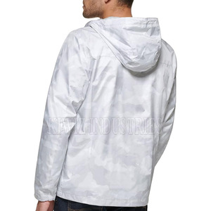 Fabriqué professionnel Slim Fit hommes Taslan Nylon veste tenue décontracté mode épais en plein air hommes Taslan Nylon veste - Product Image 4