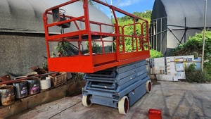 Plateforme de travail en hauteur à ciseaux électriques [JLG] - Plateforme de travail en hauteur à batterie - Levage vertical - Moteur - Capacité de 450 kg - Haute efficacité - Industriel - Product Image 5