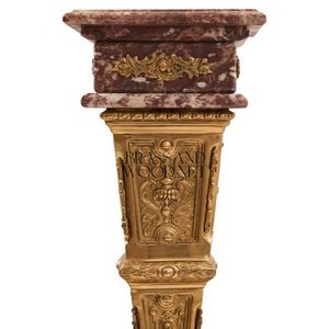 Base de Pedestal de Mármol Rojo Royal Rosso Levanto de Lujo con Detalles Ornamentales de Latón Dorado - Product Image 5