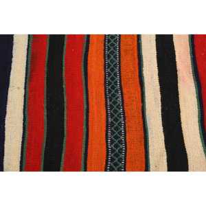 Alfombra Turca Vintage de 2.5x10.8 pies, Alfombra Roja Kilim con Diseño Floral - Product Image 4