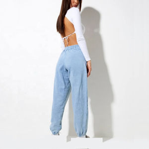 Ensemble de survêtement pour femme, prix abordable, style le plus récent, pour usage décontracté, livraison directe d'usine - Product Image 6