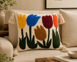 Coussin décoratif brodé en coton fait main, garnissage 100% coton, motif fleur de tulipe multicolore, amovible et lavable pour canapé et lit - Product Image 5