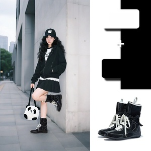 Femmes Lace Up Martin Boots Vintage British Style Western Cowboy Ankle Boots Retro Leather Combat Boots Fashion Casual Shoes - Product Image 2
