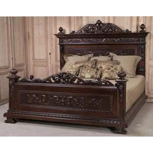 Cama Clásica Antigua Francesa de Madera Maciza Tallada a Mano en Nogal Marrón y Caoba - Modelo BDRDA-90 de Daabadi Furnico, Tamaño Personalizable - Product Image 1