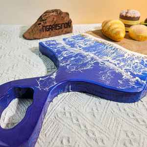 เขียงไม้เรซินธรรมชาติทำจากไม้อะคาเซียและไม้มะม่วงดีไซน์เรซินอันสวยงาม - Product Image 3