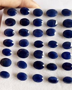 El hermoso zafiro azul natural no calentado y no tratado con calidad AAA y brillo excepcional lo hace raro para la joyería - Product Image 6