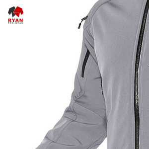 Veste Softshell Personnalisée Ryan Pro Gear pour Hommes Tissu Confortable et Respirant avec Logo Personnalisé - Product Image 2