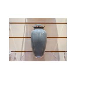 Urnas coloridas recubiertas de mármol para cenizas de adultos hechas de metal y latón para cremación - Product Image 5