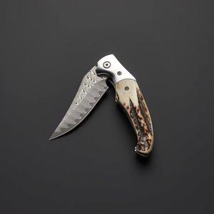 Cuchillo de bolsillo plegable de acero de Damasco hecho a mano, Funda de cuero, cuerno OEM, herramientas de caza industriales - Product Image 4