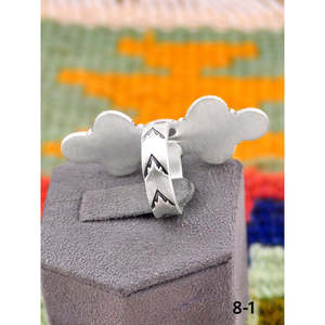 Bague ajustable en argent sterling plaqué or rose, sertie d'un diamant ovale taillé à la main, style sud-ouest, en argent de buffle blanc, tendance, sous licence - Product Image 3