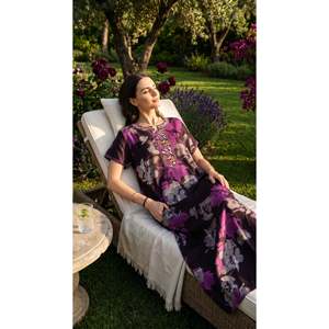 Chemise de nuit maxi élégante brodée pour femmes avec poche latérale, tissu doux et respirant, confortable - Product Image 3