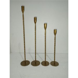 Bougeoirs en métal doré vintage en gros, ensemble de bougeoirs à tige haute, décoration de centre de table, support de bougie en aluminium - Product Image 1