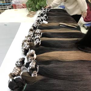 Extensiones de cinta ondulada de cabello virgen vietnamita (máquina de ondas naturales de 30 pulgadas, trama doble, todos los colores adecuados) - Product Image 1