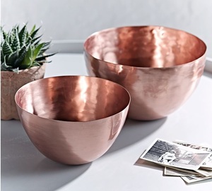 Lot de 2 bols de service en cuivre de qualité supérieure martelés utilisés pour la vaisselle de cuisine et de fête - Product Image 1