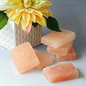 Barra de jabón de sal de cristal hecha a mano en forma personalizada para terapia de spa y cuidado de la piel elegante diseño de amor - Product Image 5