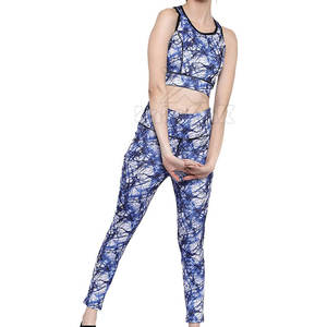 ชุดโยคะสีพื้น ระบายอากาศได้ดี น้ำหนักเบา เอวสูง สำหรับผู้หญิง ผลิตจากผ้าสแปนเด็กซ์/ไนลอน เป็นมิตรต่อสิ่งแวดล้อม ชุด 2 ชิ้น โลโก้ด้านหน้า แห้งเร็ว ราคาสมเหตุสมผล - Product Image 1